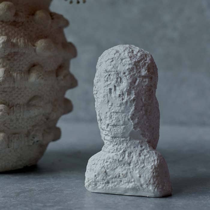 Timmi Sculpture | White
