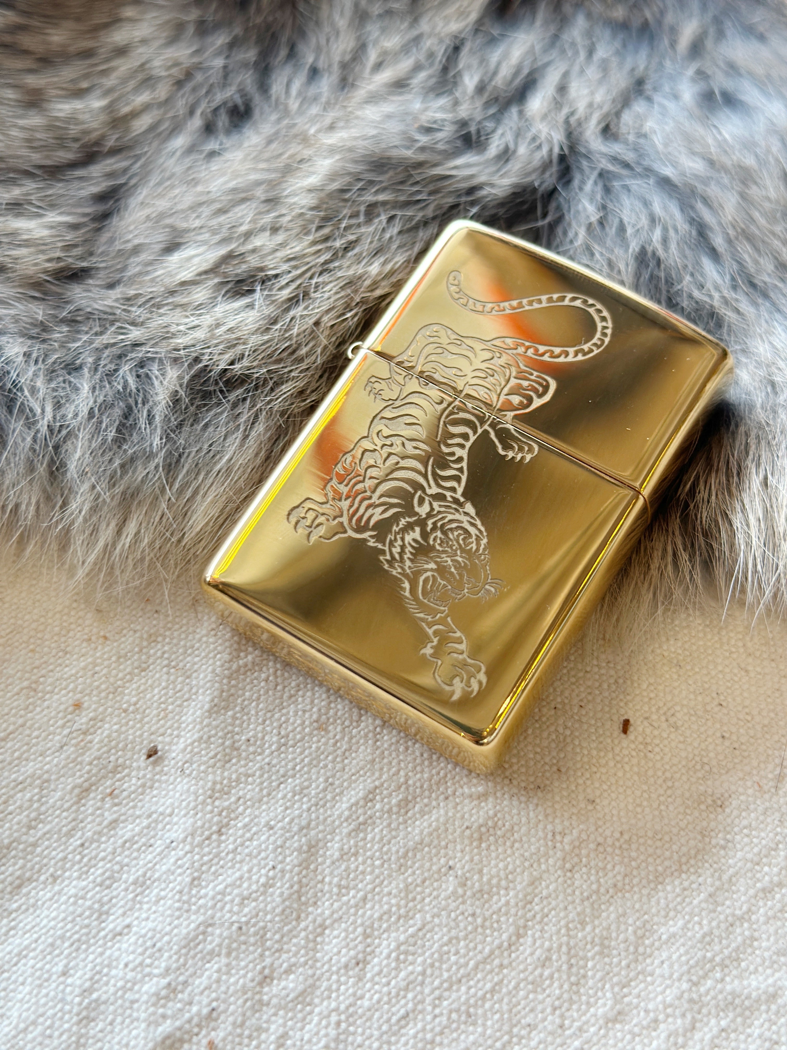 Brass Lighter | Tiger Zippo