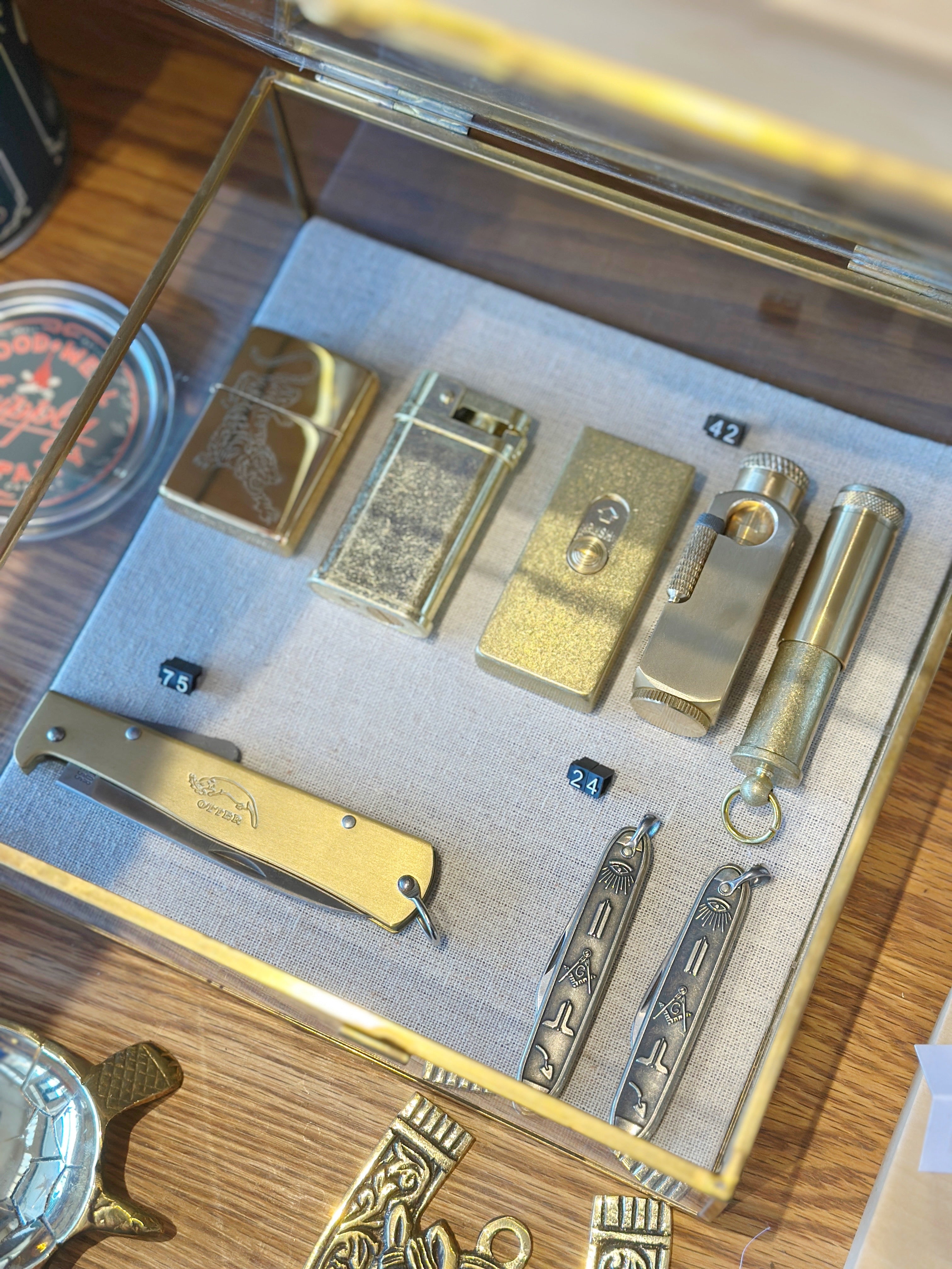 Brass Lighter | Tiger Zippo