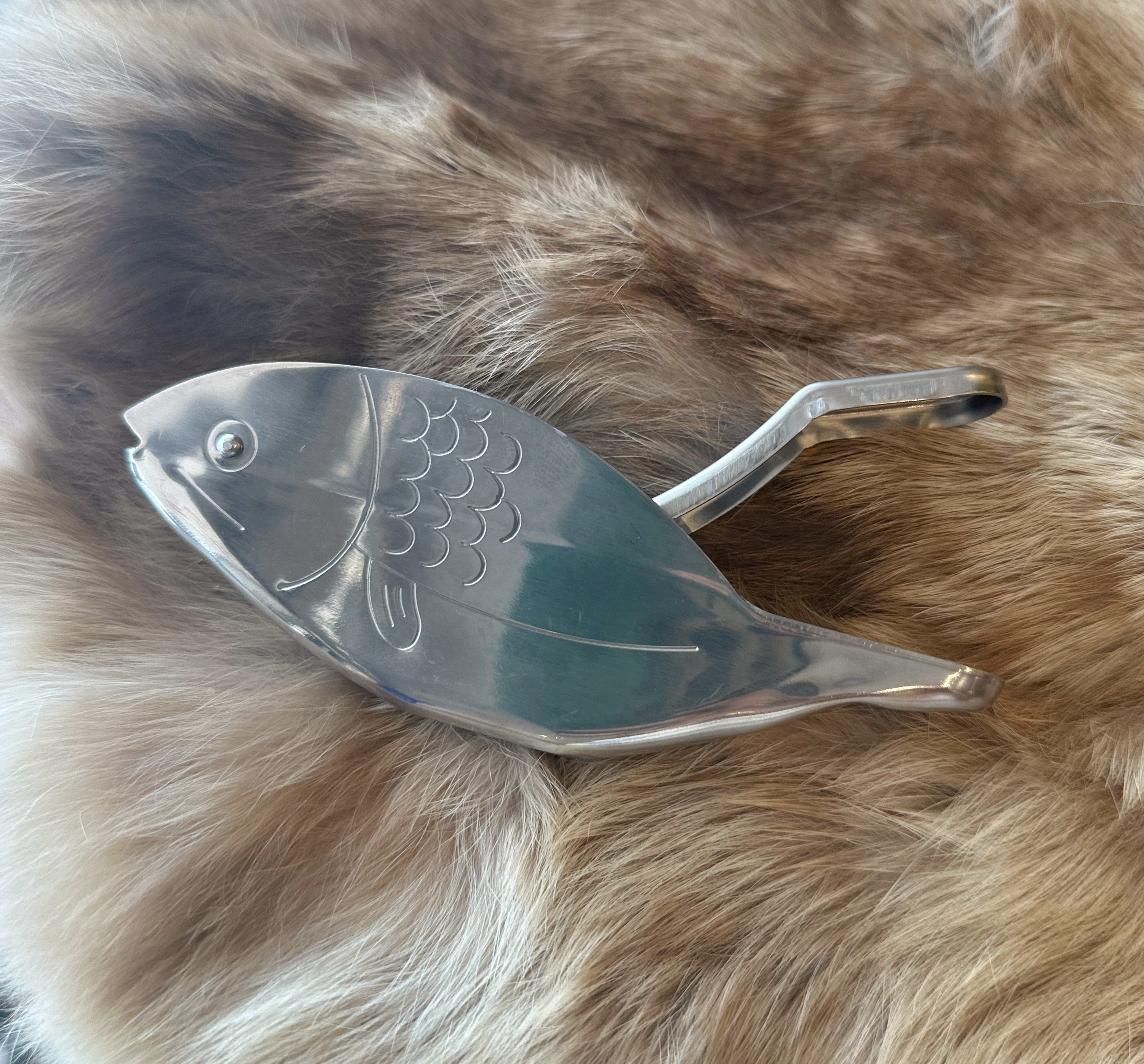 Citrus Squeezer | Fish