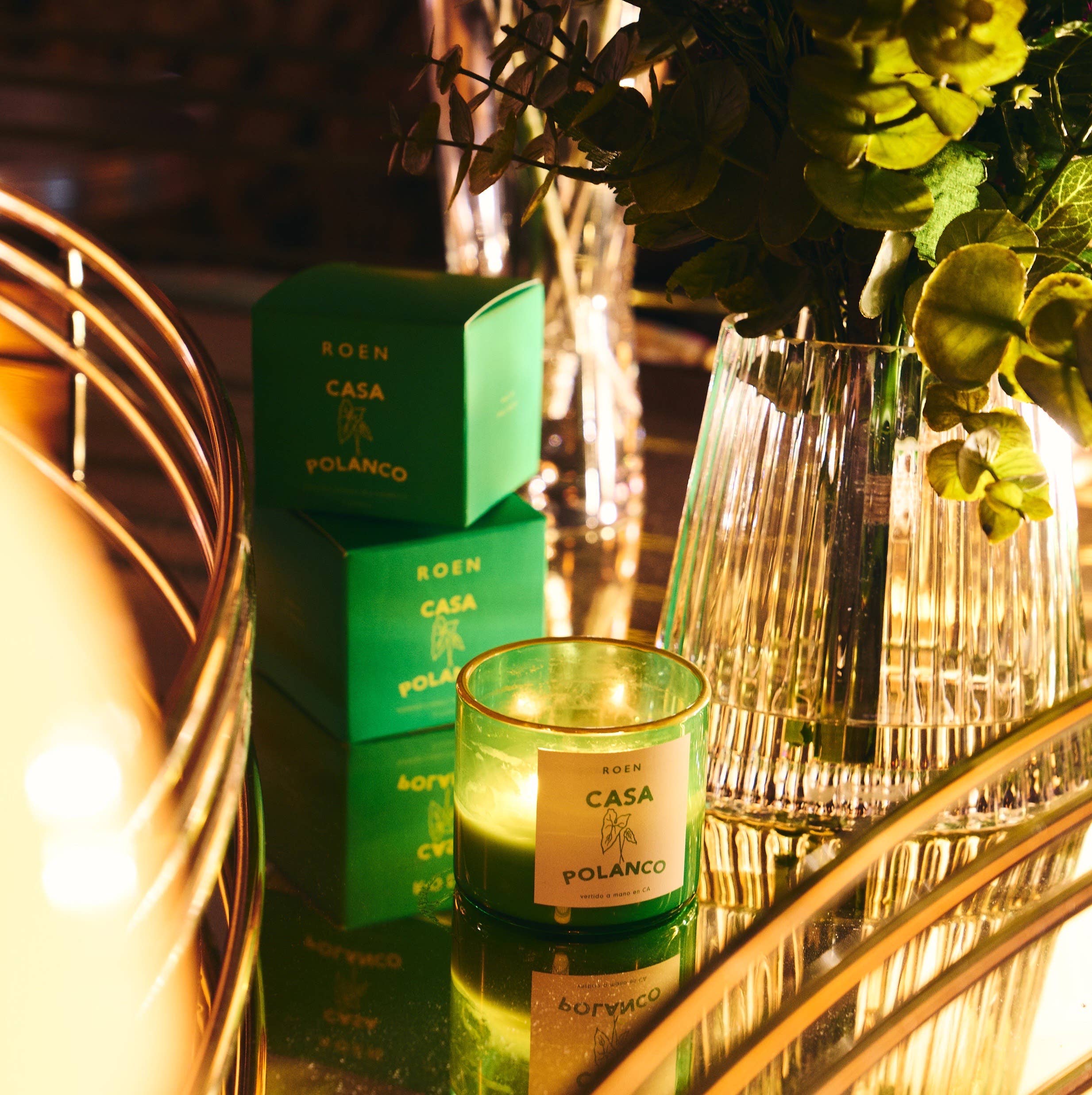 Inspired by Casa Polanco’s calm elegance with fresh linen, lush greenery, verbena, key lime, violet, and basil. Hand-painted jar designed to be re-loved and reused.