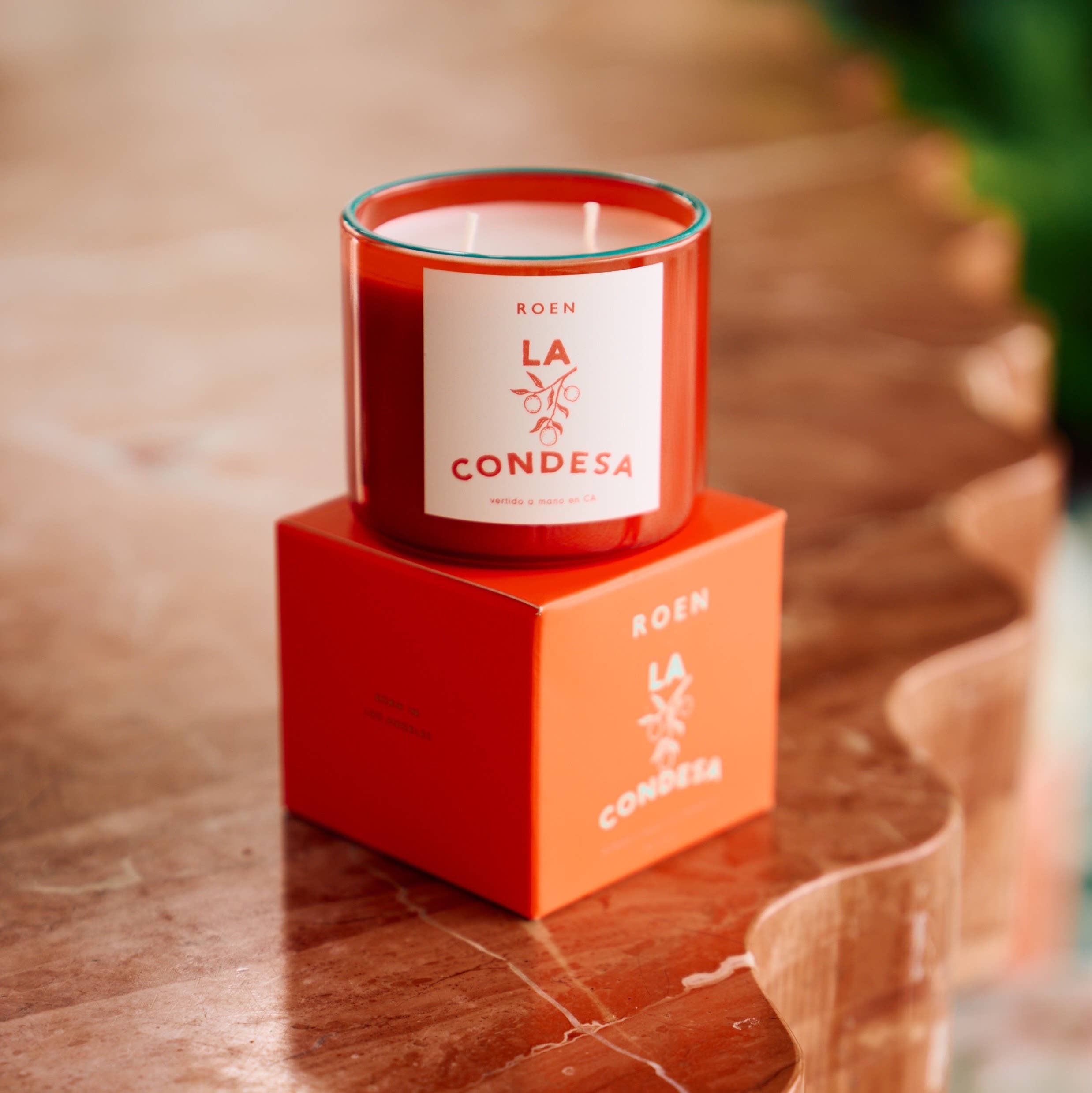 Inspired by La Condesa’s tree-lined streets with bright citrus, white florals, and lush greens. Hand-painted jar designed to be re-loved and reused.