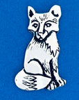Meet your new favorite pocket companion! Keep it in your bag or use it to decorate your home. On one side, a beautifully detailed fox sits in quiet observation, while the other side cheekily reads 'Crafty.'
Fine hand-crafted pewter, made in Canada.