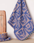 These sturdy dishtowels showcase bold and geometric designs, a staple of the Teppi line from Danica Studio. A tapestry of lively florals, charming patterns, and vibrant hues blend together elements of nature with contemporary sleekness.