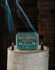 Indulge in the rich aromas of Big Bend National Park with Good & Well Supply Co's hand-dipped incense cones. Encased in a robust aluminum tin, these cones are thoughtfully designed, with the lid serving as a convenient burning surface. With notes of charred wood, amber, smoky embers, and spice, you'll be transported to an evening camping in Big Bend. 