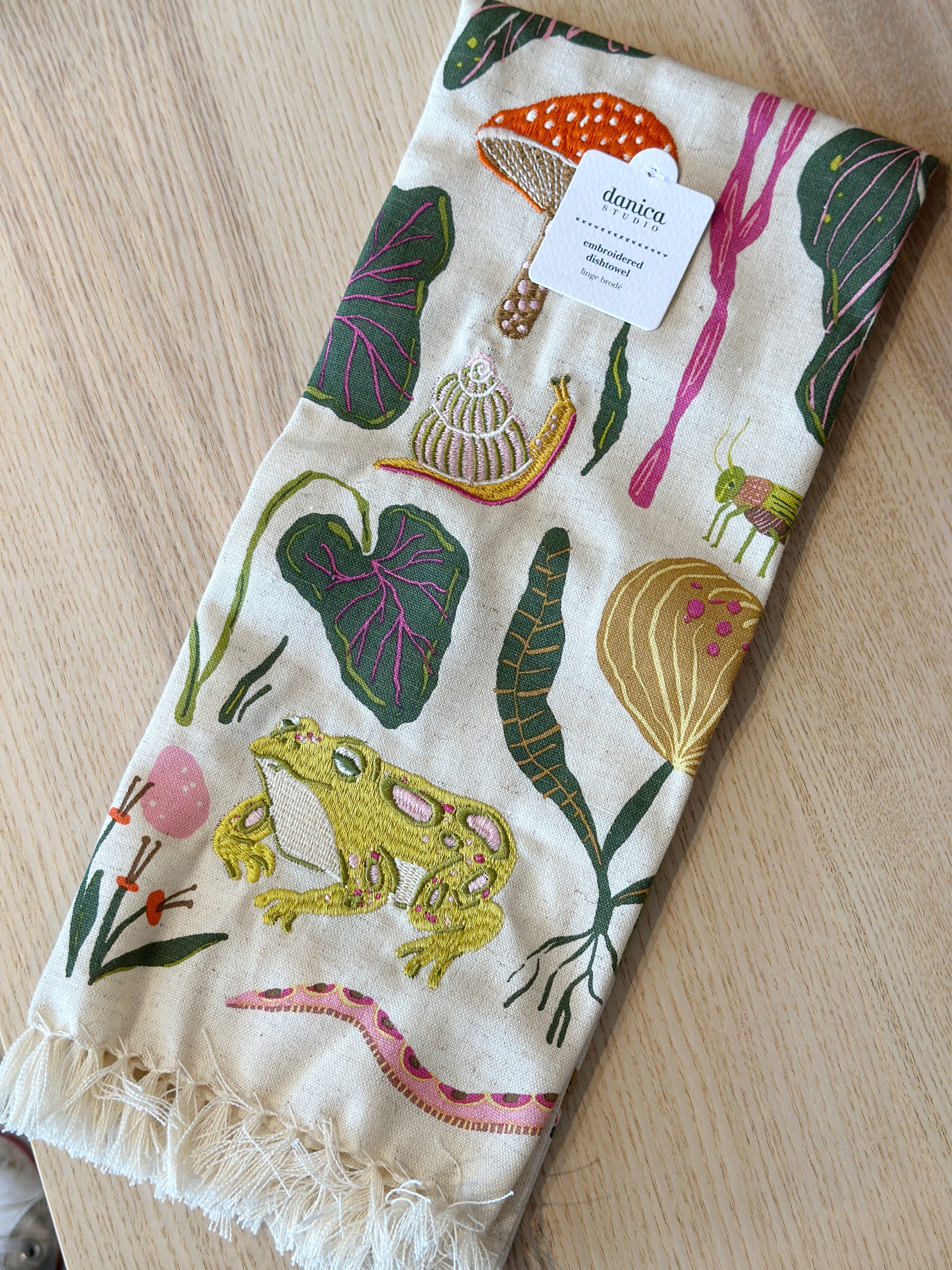 Dishtowel Embroidered Gardenland Snake Snail Mushrooms Garden