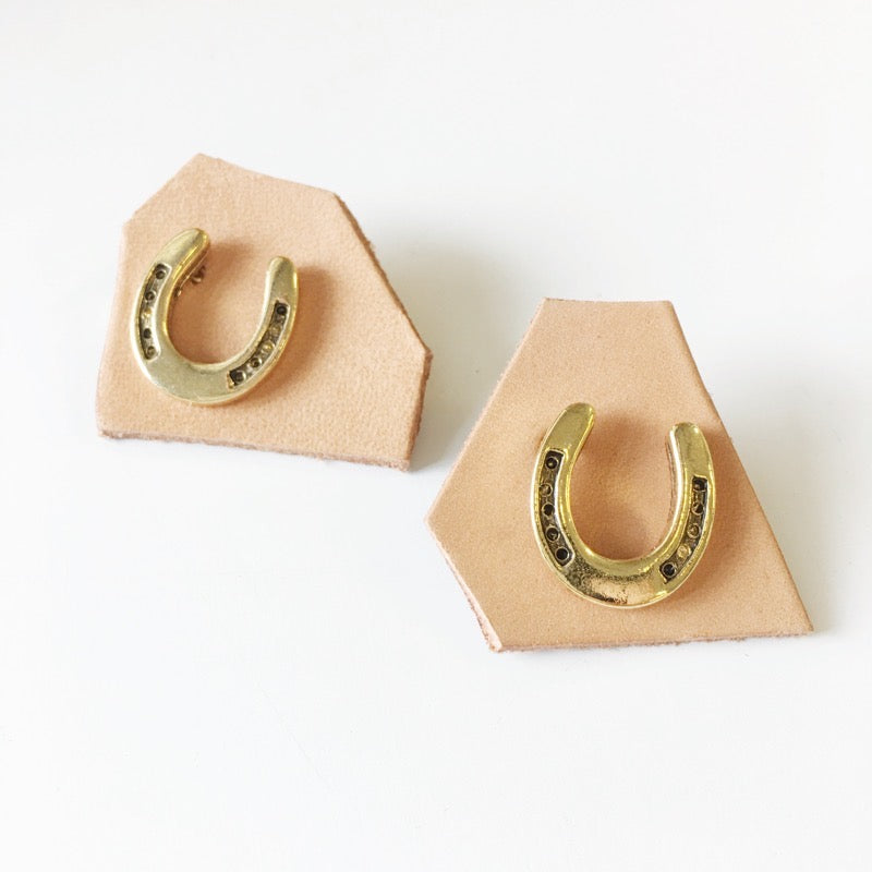 Hot Gold Horse Shoe Tie Pin