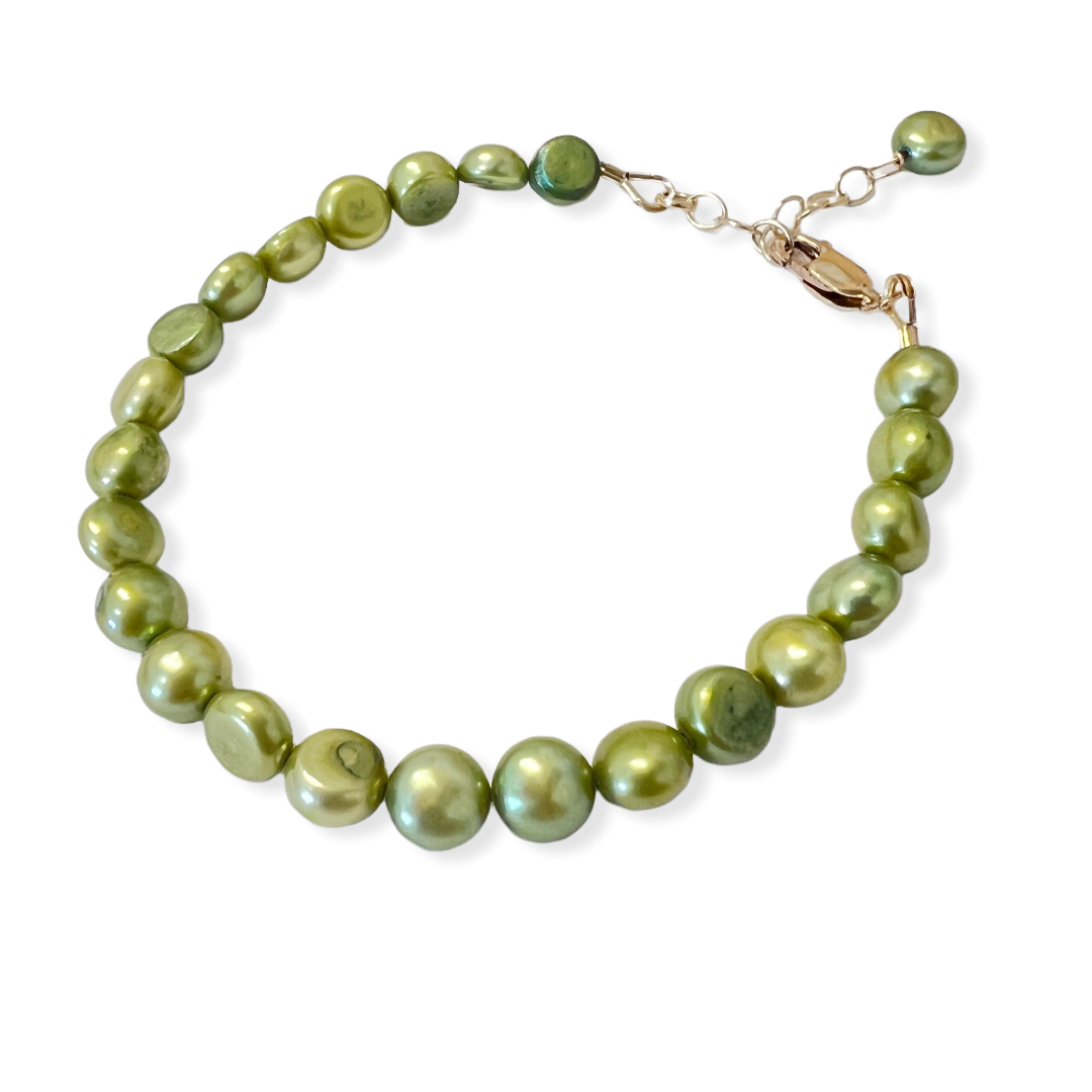 Perla Strand Bracelet