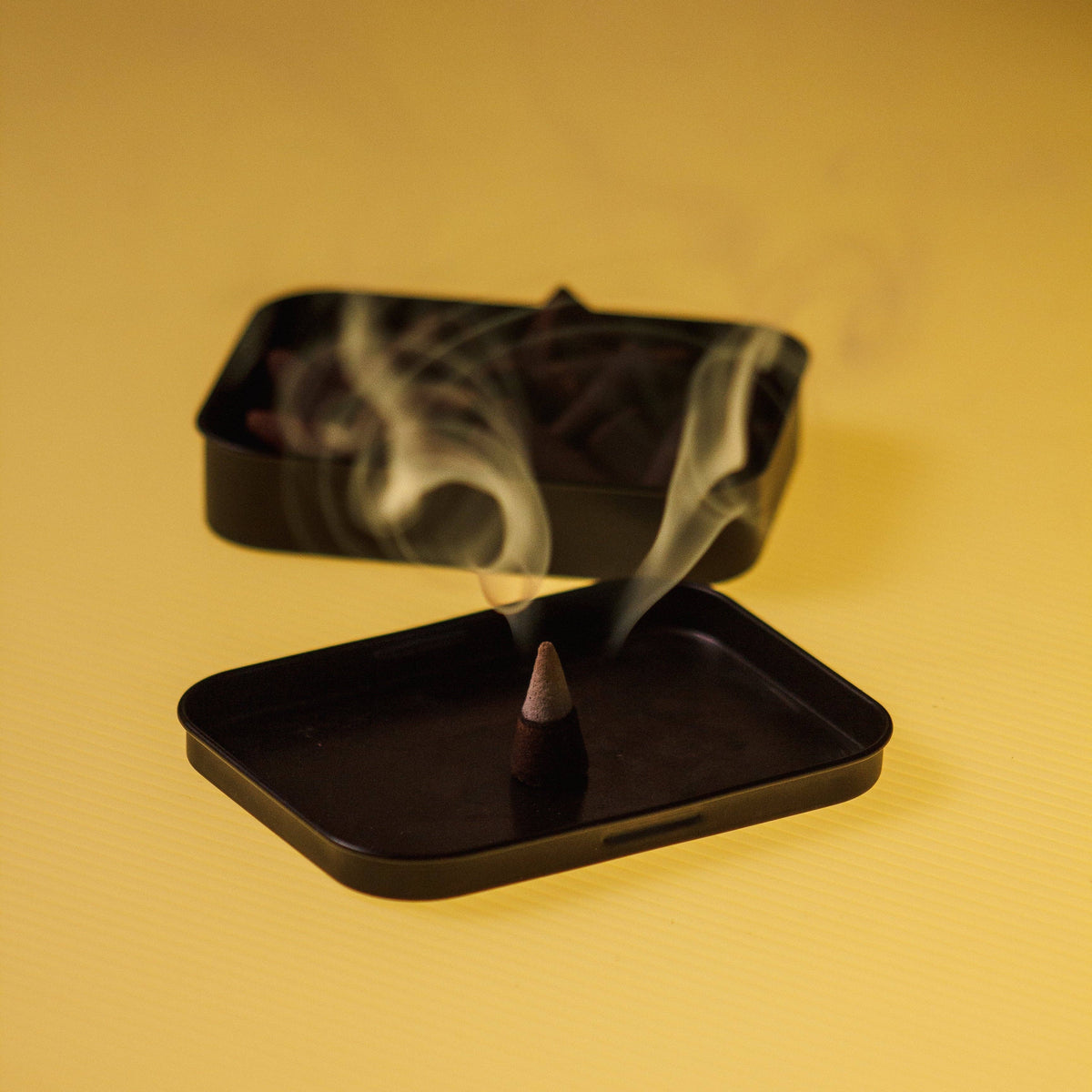 dilo Fragrance Incense Cones | Satsuma Oud