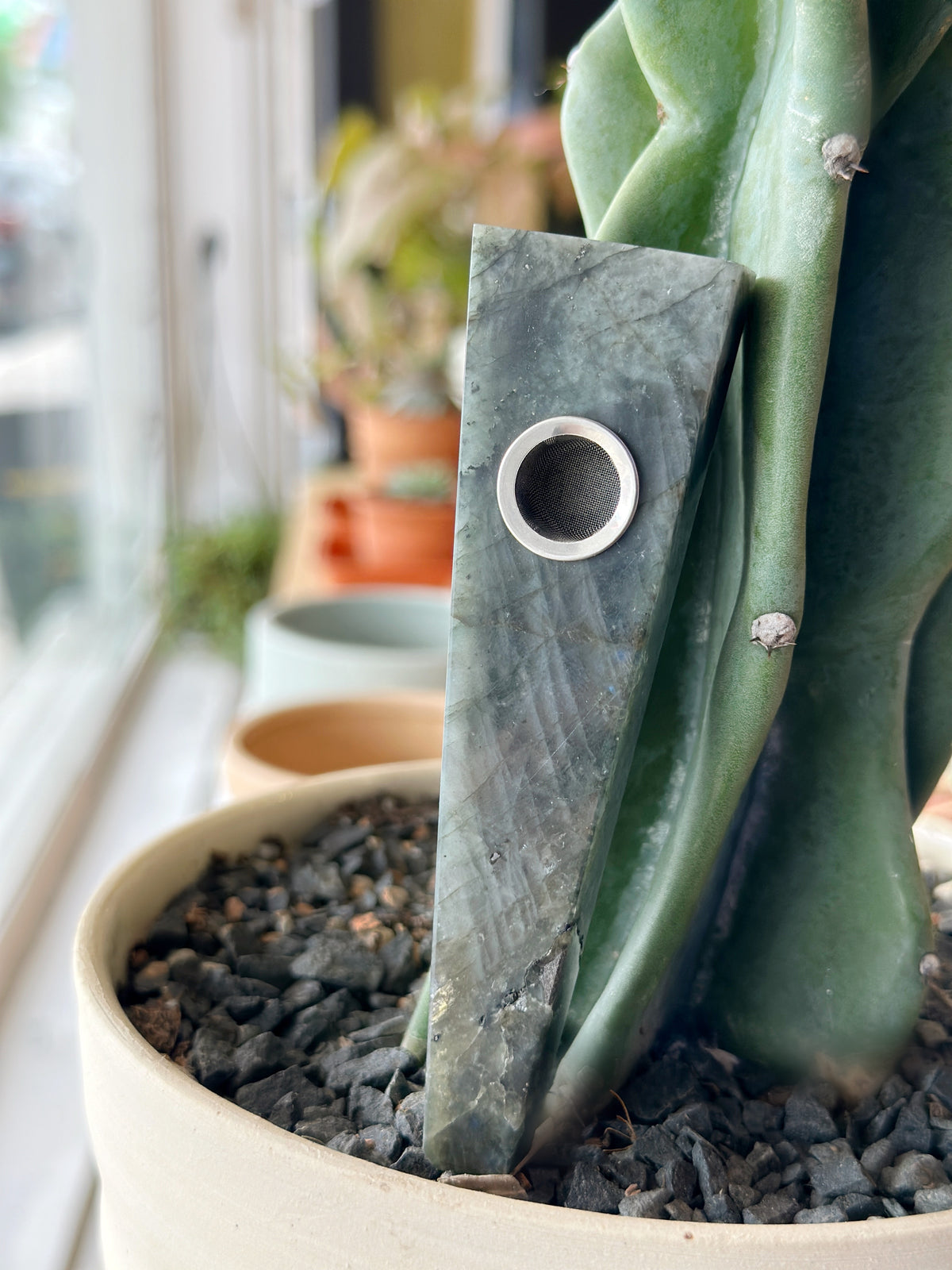 Crystal Pipe | Labradorite Wand