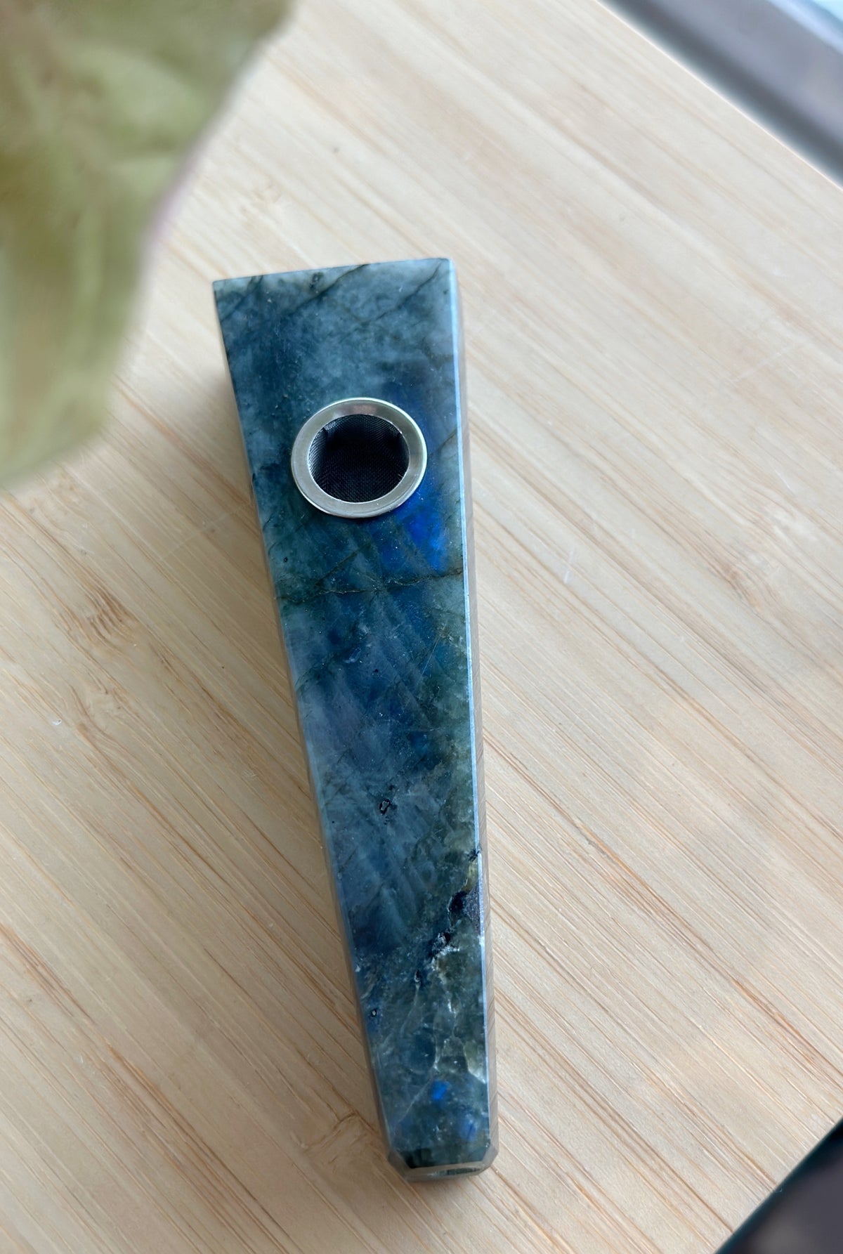 Crystal Pipe | Labradorite Wand