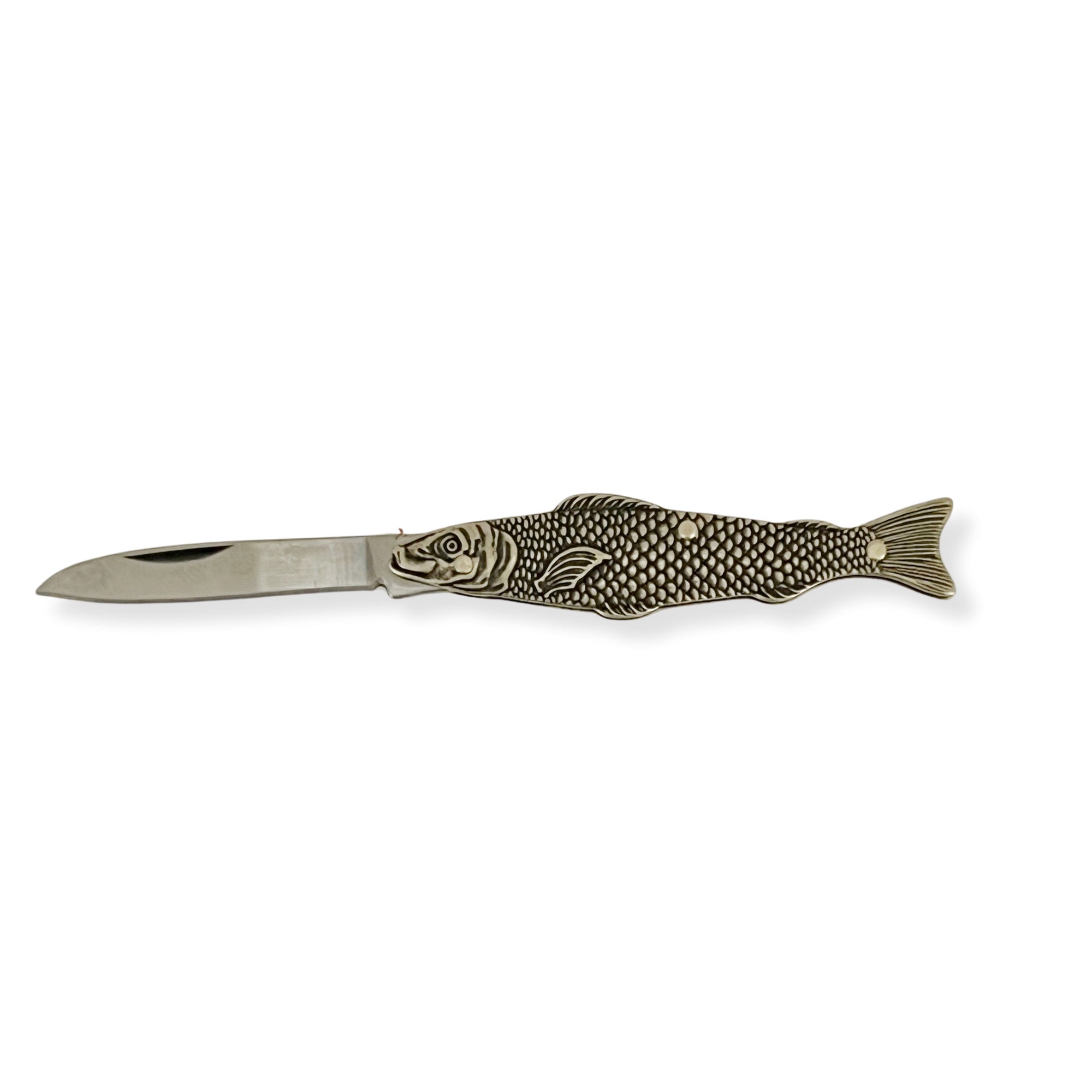 Carry a touch of the wild with Brass Animal Pocket Knives! Stylish, functional, and fun—each features a sturdy metal handle and sharp stainless steel blade.