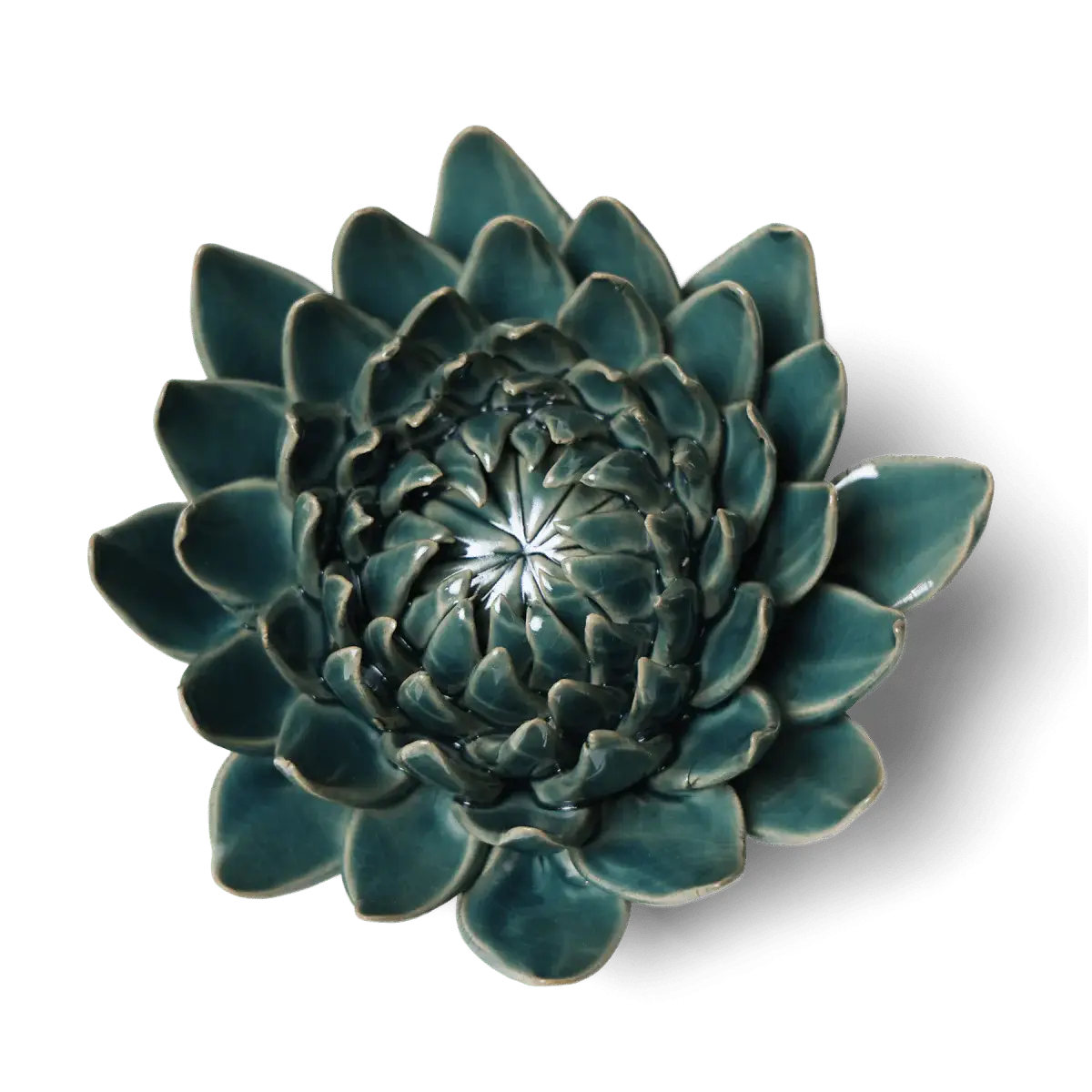 Bring everlasting blooms into your space with ceramic flowers—beautiful, handmade pieces that add a touch of nature-inspired charm without the upkeep. Each flower comes packaged in a lovely gift box and features a keyhole back, so you can display it on a wall or style it on a tabletop. Perfect for creating a blooming statement that never fades.