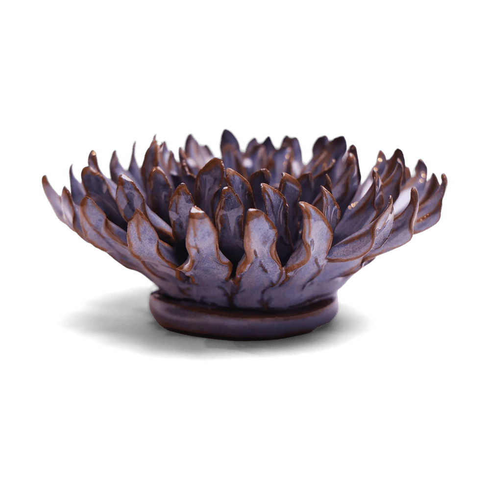 Bring everlasting blooms into your space with ceramic flowers—beautiful, handmade pieces that add a touch of nature-inspired charm without the upkeep. Each flower comes packaged in a lovely gift box and features a keyhole back, so you can display it on a wall or style it on a tabletop. Perfect for creating a blooming statement that never fades.