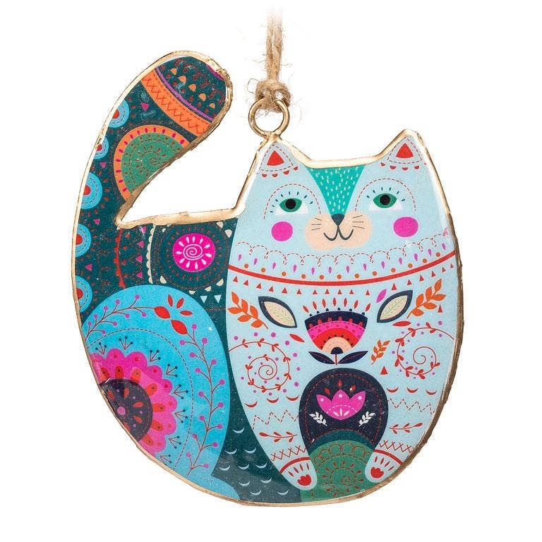 Anyone who loves cats and colour will absolutely adore these eye-catching Groovy Cat Ornaments. Available in four assorted styles, these double-sided metal ornaments are each imprinted with a uniquely illustrated cat accented with vibrant colors and decorative patterns for a delightful decorative addition to any space.