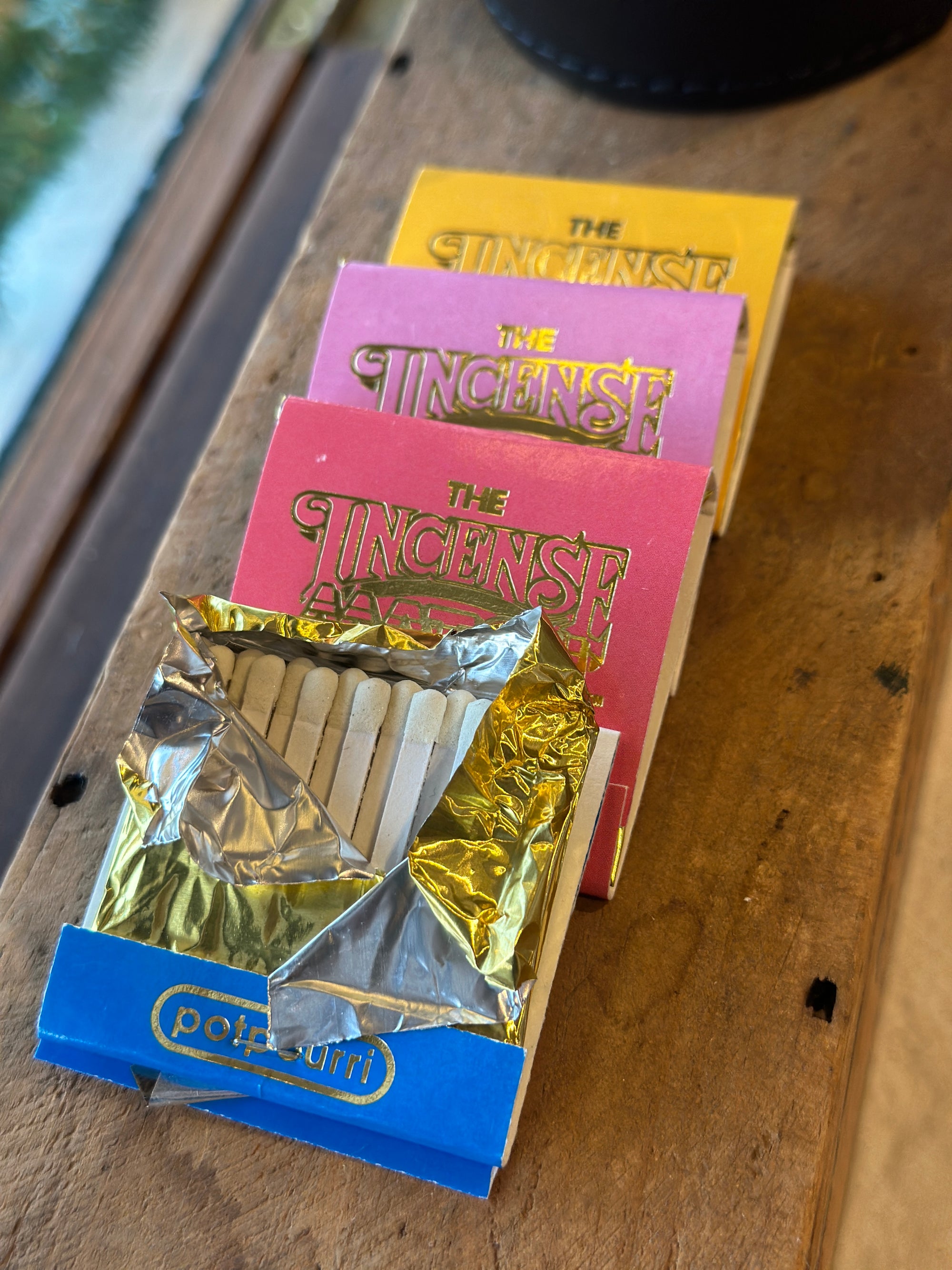 Incense matches are a portable, quick scent solution. Light for instant aromatherapy, fragrance refresh, or calming incense on the go or at home.