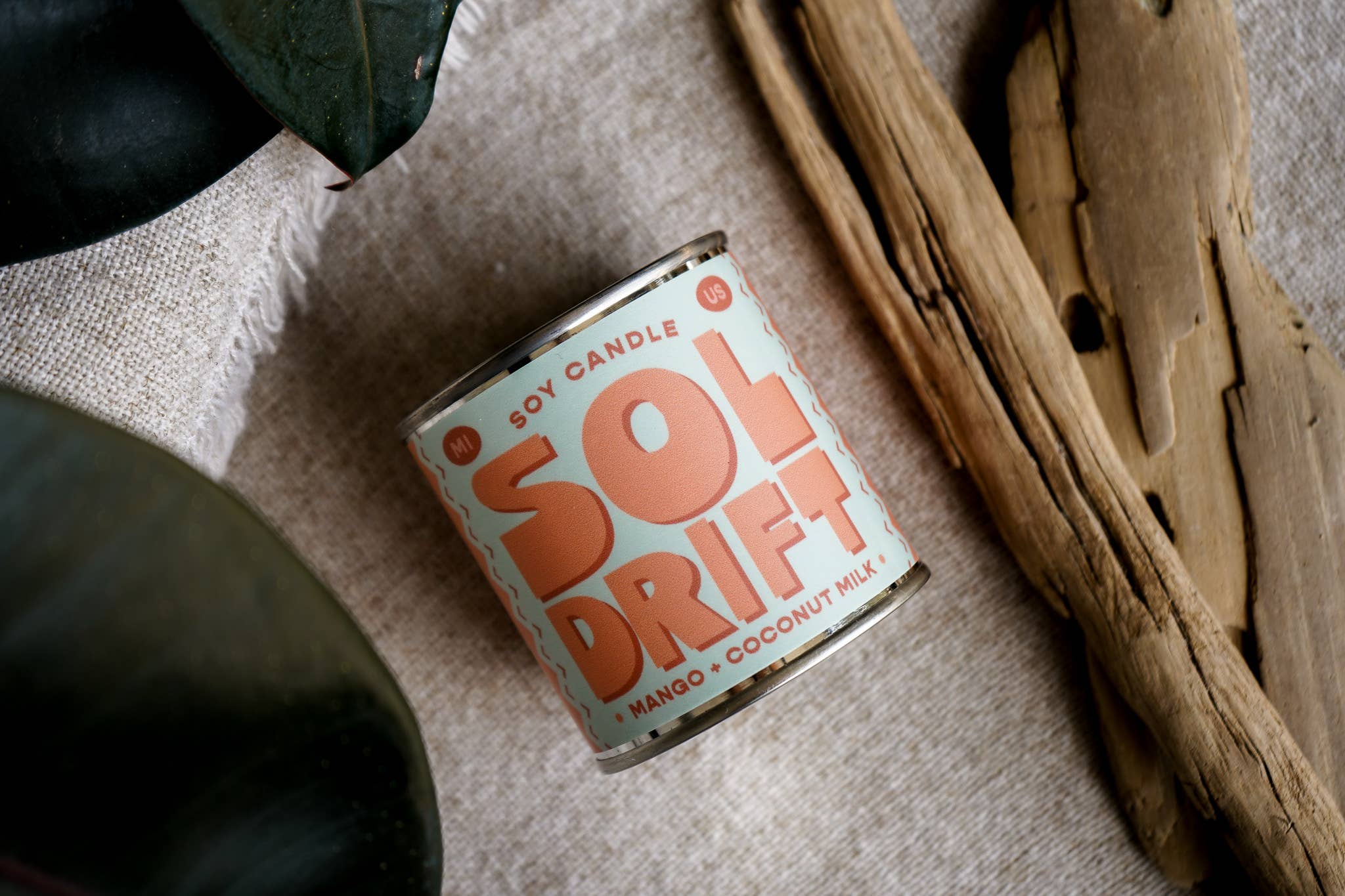 One of our absolute favorite candles for spring and summer, Sol Drift is sunshine in a jar. With juicy mango and creamy coconut milk, this tropical blend instantly transports you to a breezy, golden hour kind of mood.