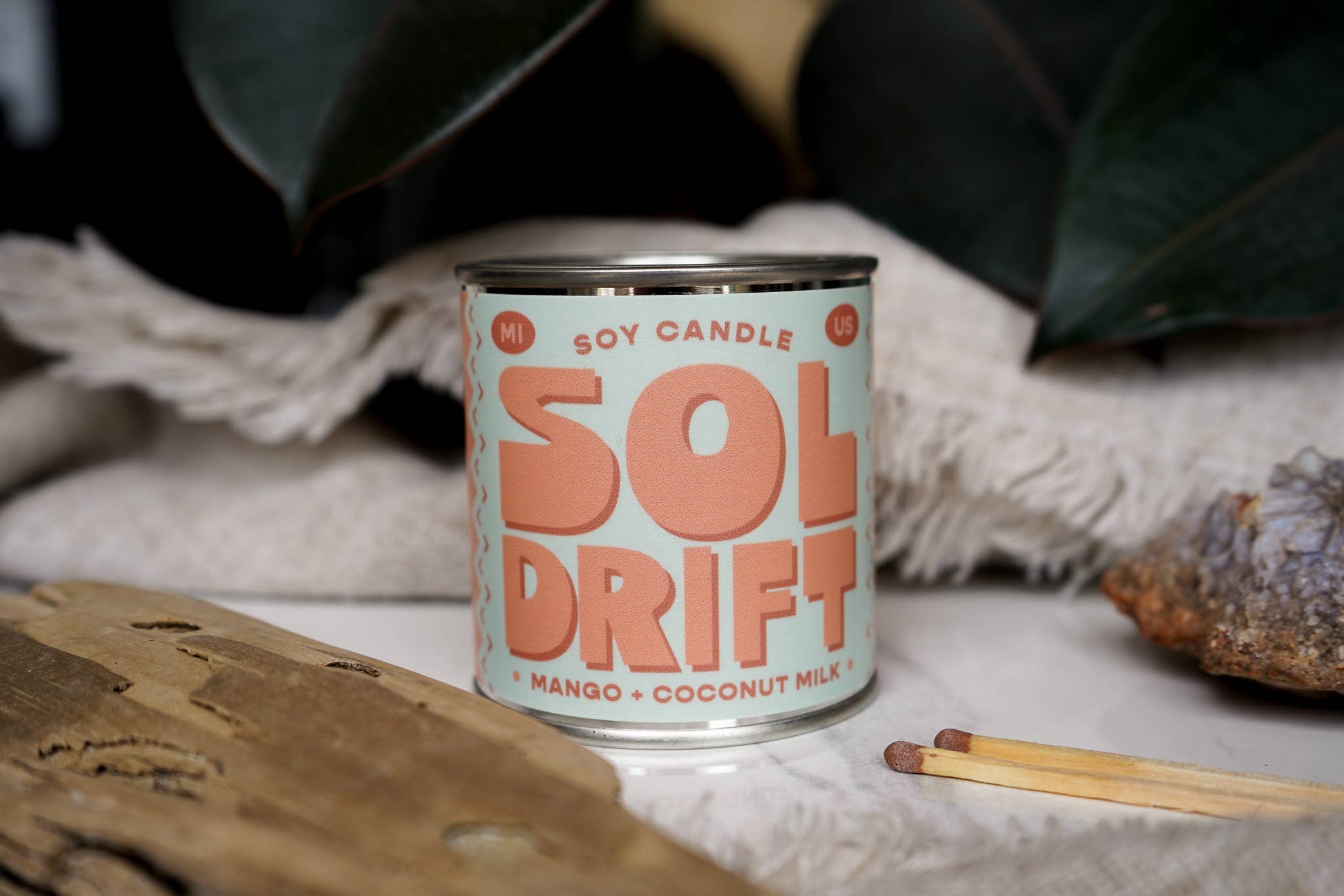 One of our absolute favorite candles for spring and summer, Sol Drift is sunshine in a jar. With juicy mango and creamy coconut milk, this tropical blend instantly transports you to a breezy, golden hour kind of mood.