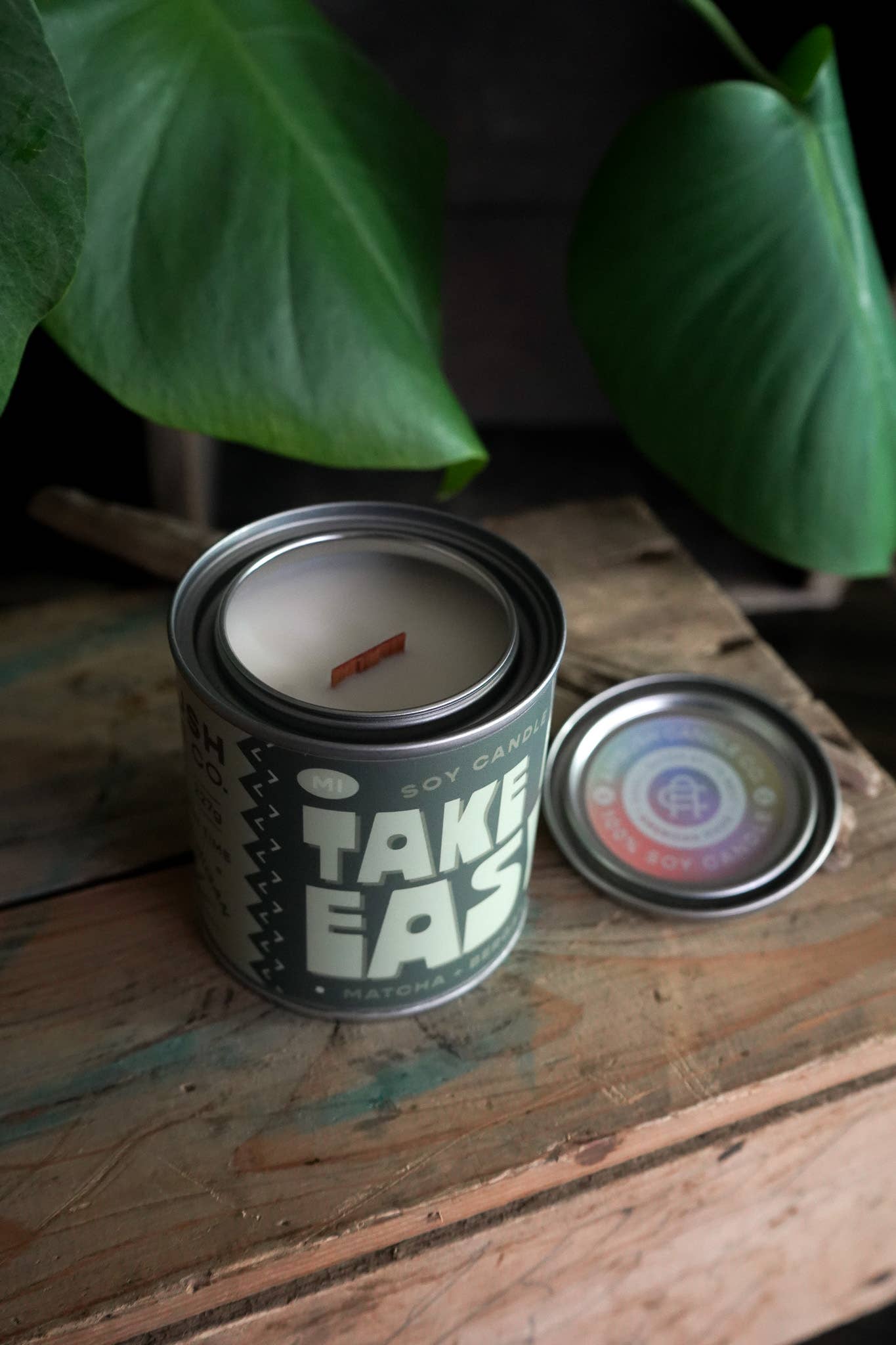 One of our absolute favorite candles for spring and summer, Take It Easy brings a fresh, calming vibe to any space. With bright notes of matcha and bergamot, this scent feels like sunshine through the window on a slow morning.

Scent Profile: Matcha | Bergamot&nbsp;