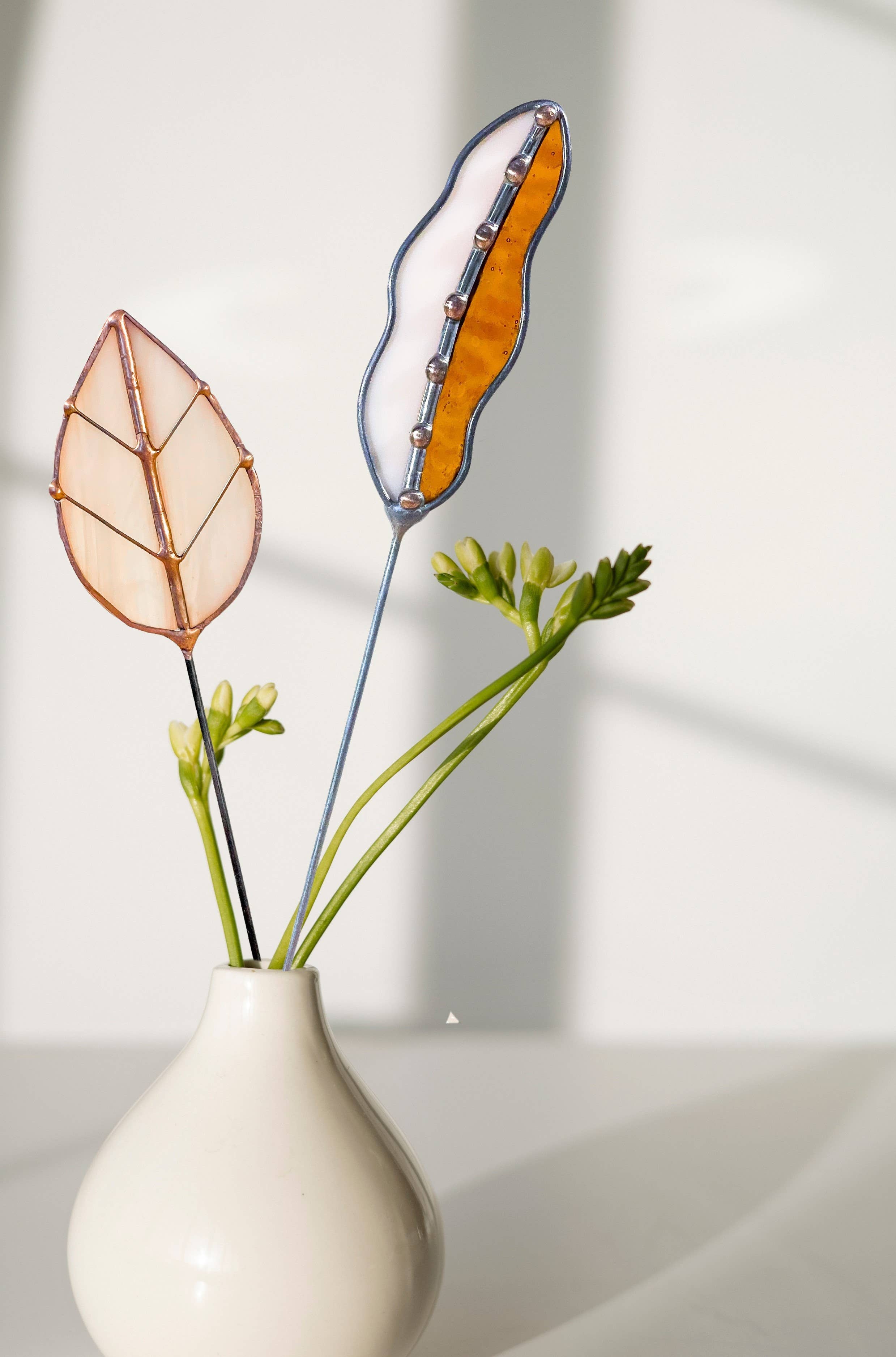 Stained Glass | Oval Leaf Flora