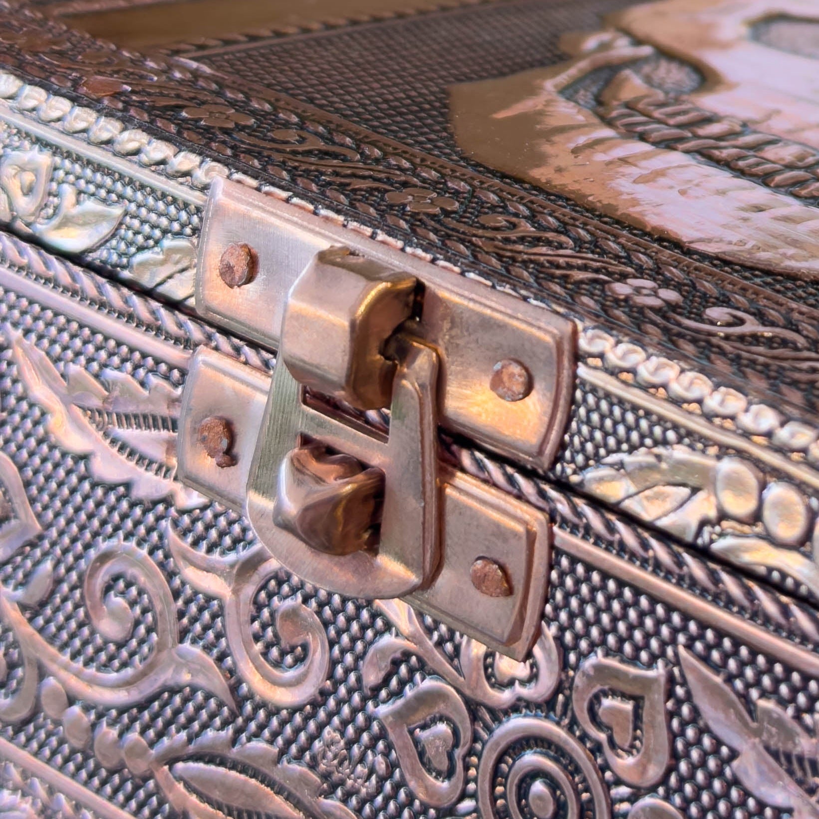 Jewelry Box | Embossed Skull