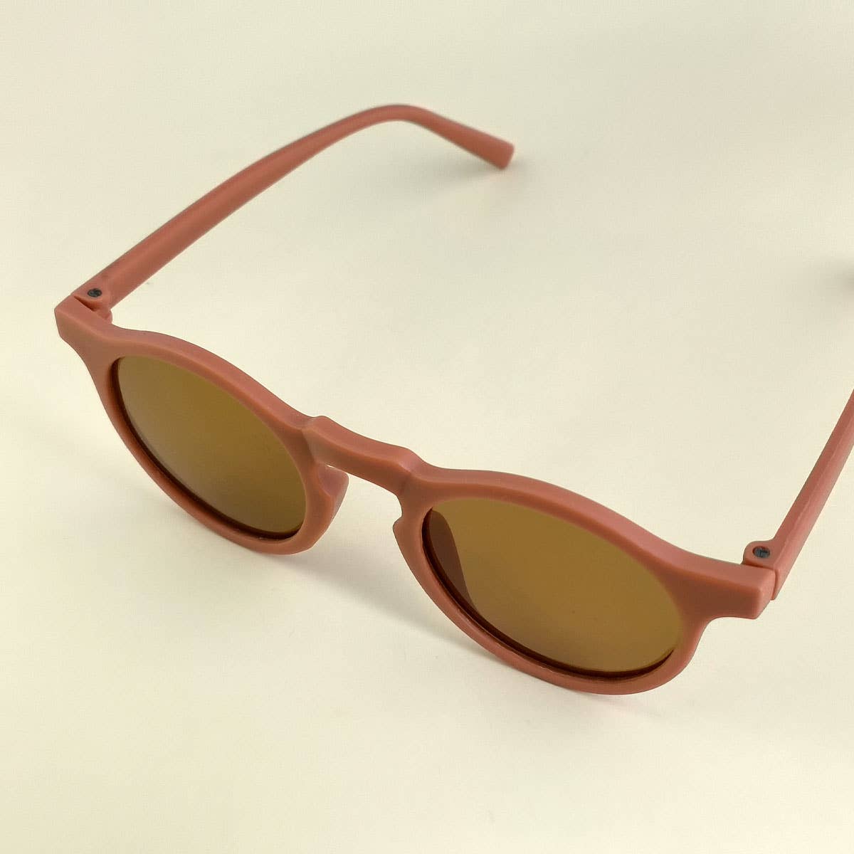 Sunglasses | Apricot Round Shaped