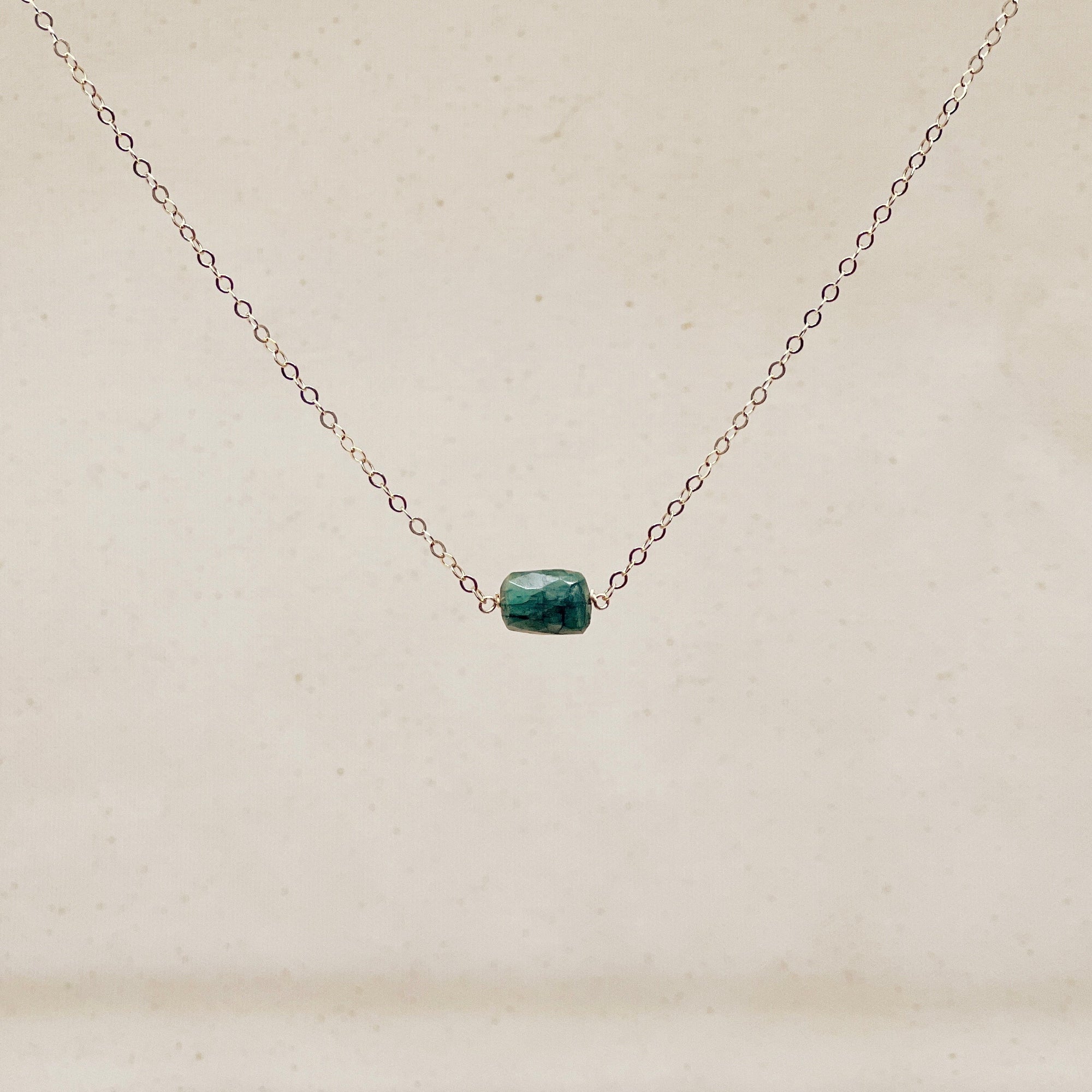 Fracture Gemstone Necklaces