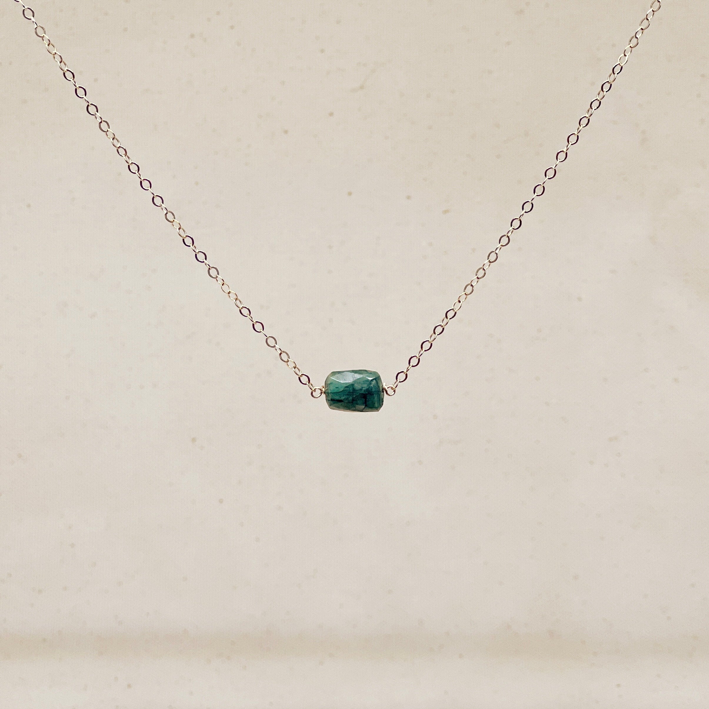 Fracture Gemstone Necklaces