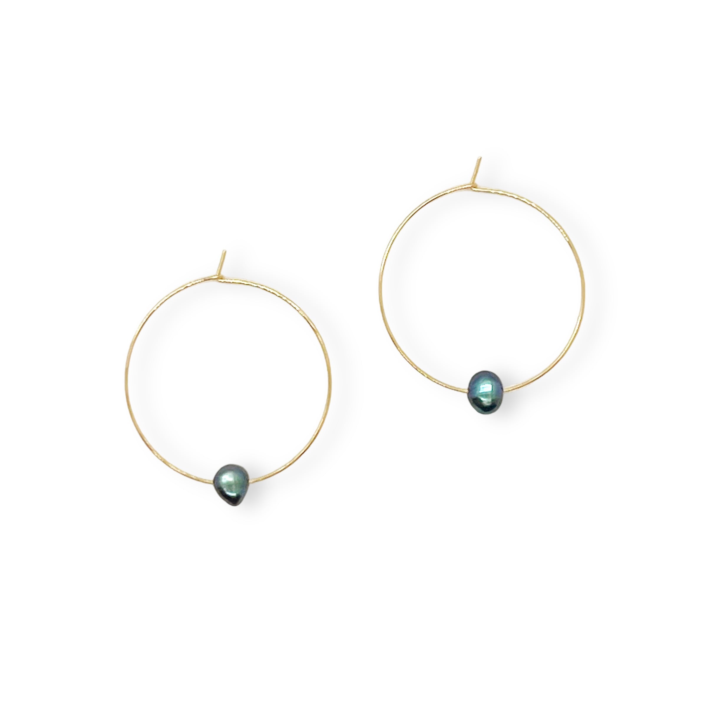 Perla Hoop Earring