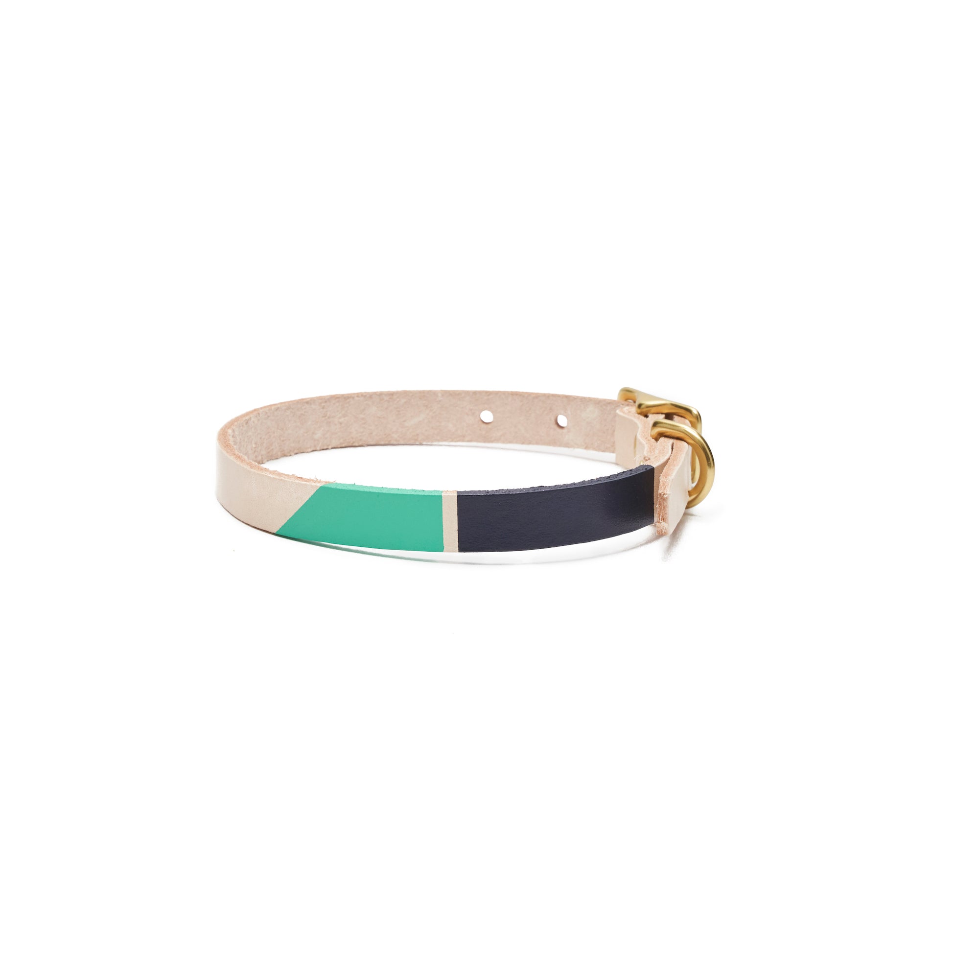 Now you can customize our Willis Eastwood pet line by choosing your paint colors! Choose the perfect colors to reflect your pet's style! For the toughest little guy or the biggest softie, the Willis collar brings colorful personality to a classic leather design for your pet. Natural leather collar features 5 holes for the perfect fit. Finished with brass hardware and your choice of color block.
